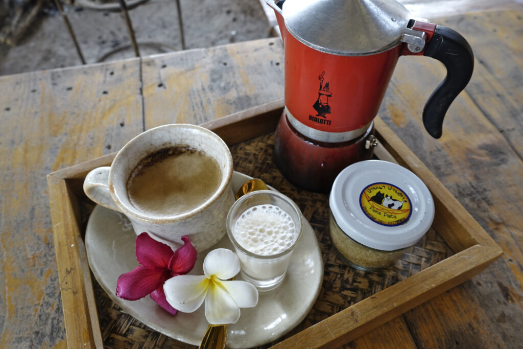 Coffee at Paina Paita